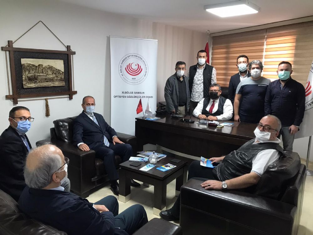 Sosyal Güvenlik Kurumu Samsun İl Müdürü Ünal Kaya ve Sağlık İşleri Merkez Müdürü Hakan Köseoğlu 11. Bölge Samsun Optisyen-Gözlükçüler Odası'na Hayırlı Olsun Ziyaretinde Bulundu.
